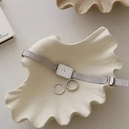 shell shaped bowl white 