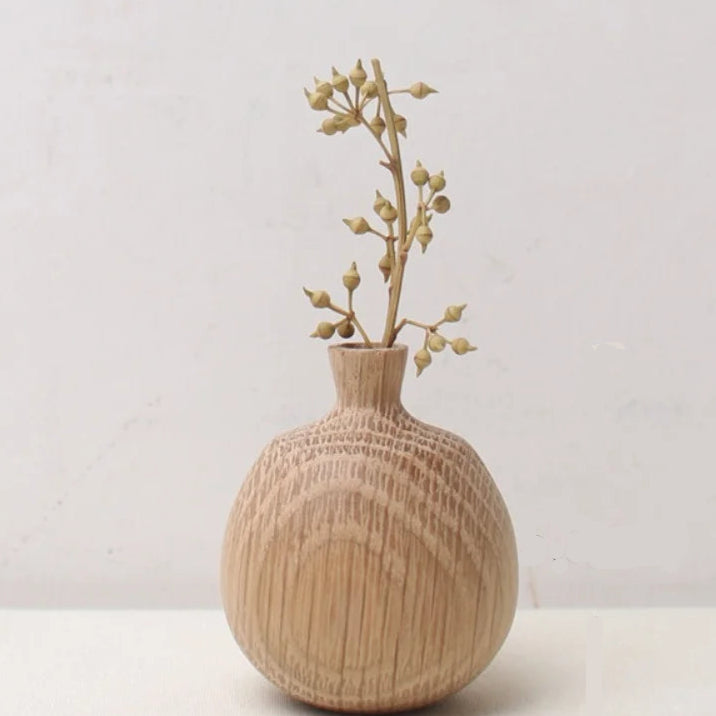 Elegant Vases of wood